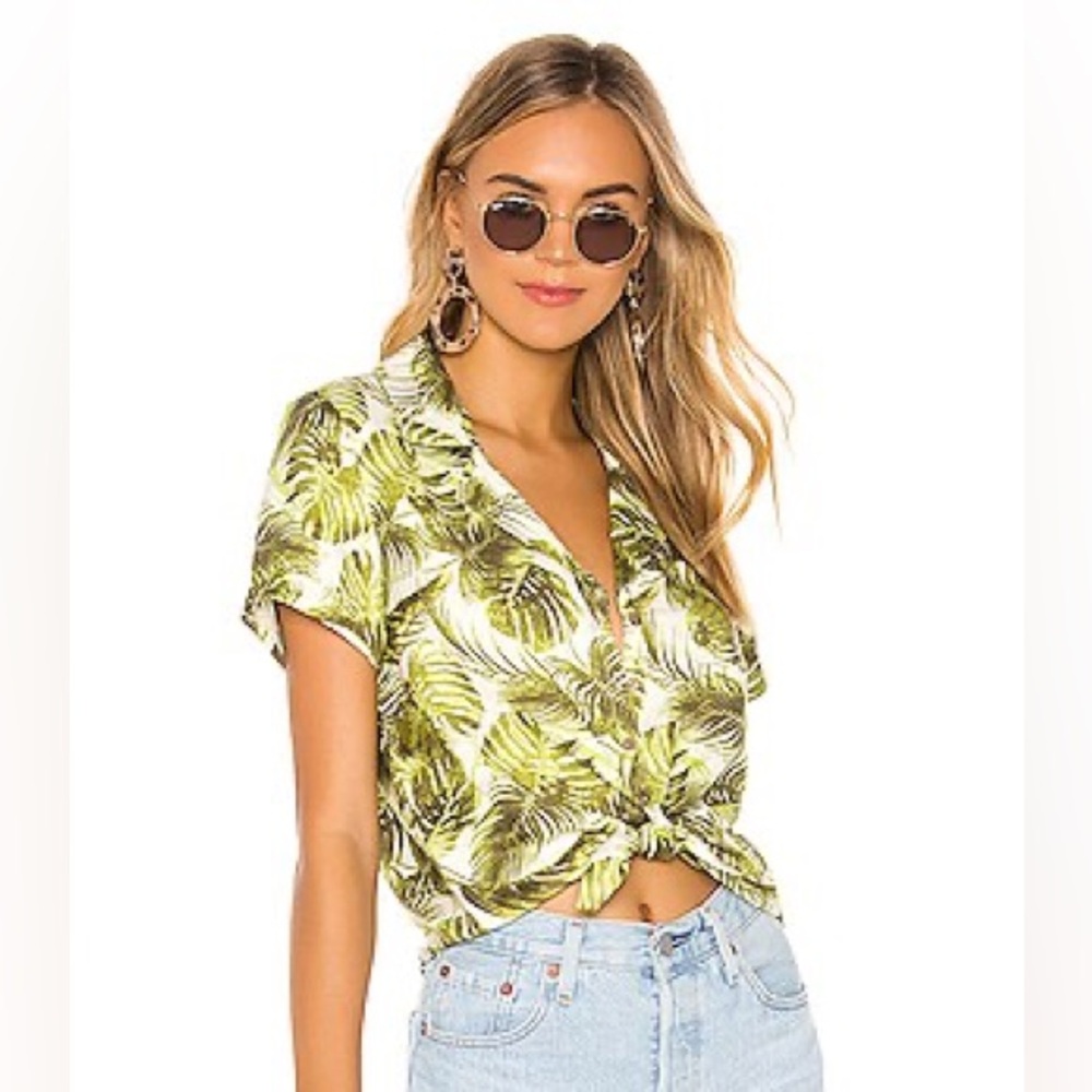 Chaser Tropical Green Leaf Button Down Shirt NWOT